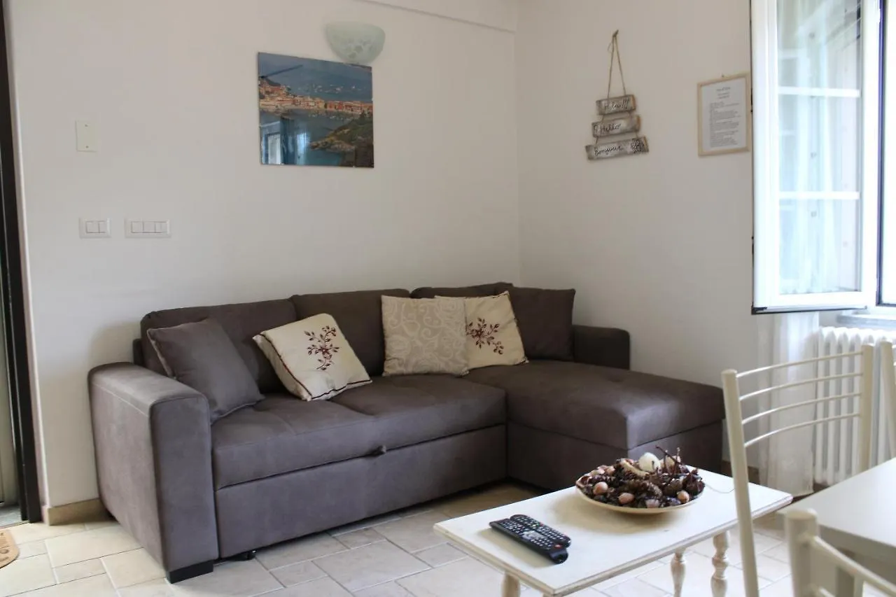 Apartment Fior D'Olivo: Private Villa with Pool Near Sestri Levante Center and Beaches Santo Stefano del Ponte Italy