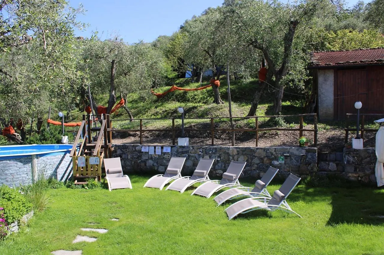 Apartment Fior D'Olivo: Private Villa with Pool Near Sestri Levante Center and Beaches Santo Stefano del Ponte