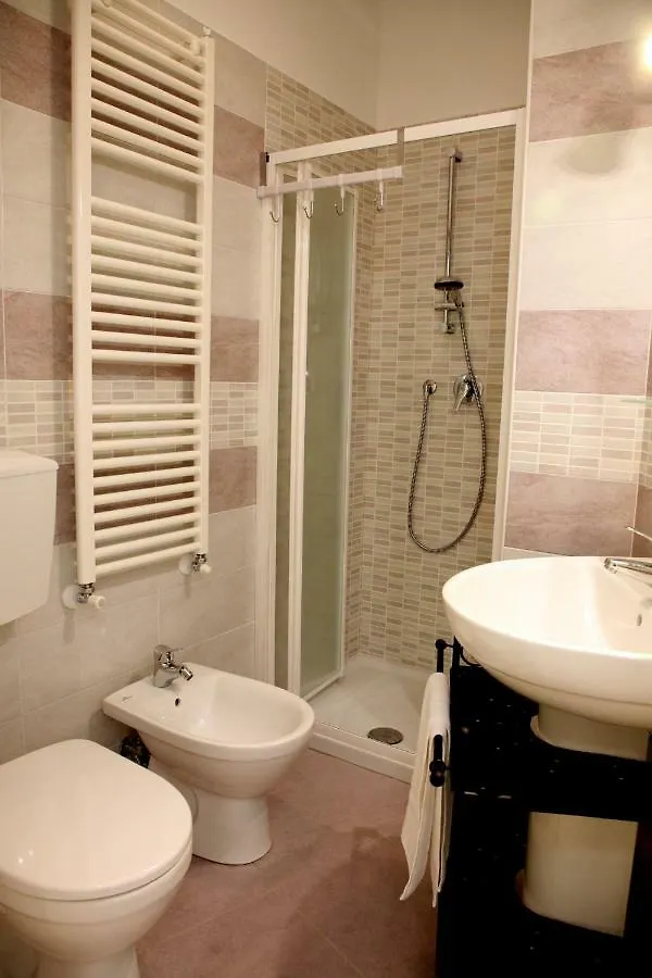 Apartment Fior D'Olivo: Private Villa with Pool Near Sestri Levante Center and Beaches Santo Stefano del Ponte